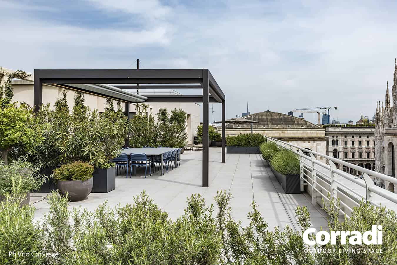 pergole retractabile pentru terasa si gradina de calitate design deosebit made in Italy