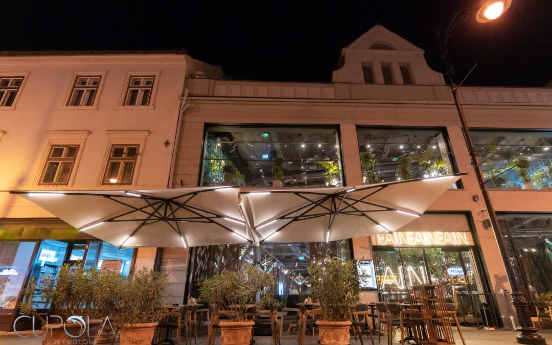 Restaurant Fain Sibiu, Romania 06.2022 – umbrele terasa