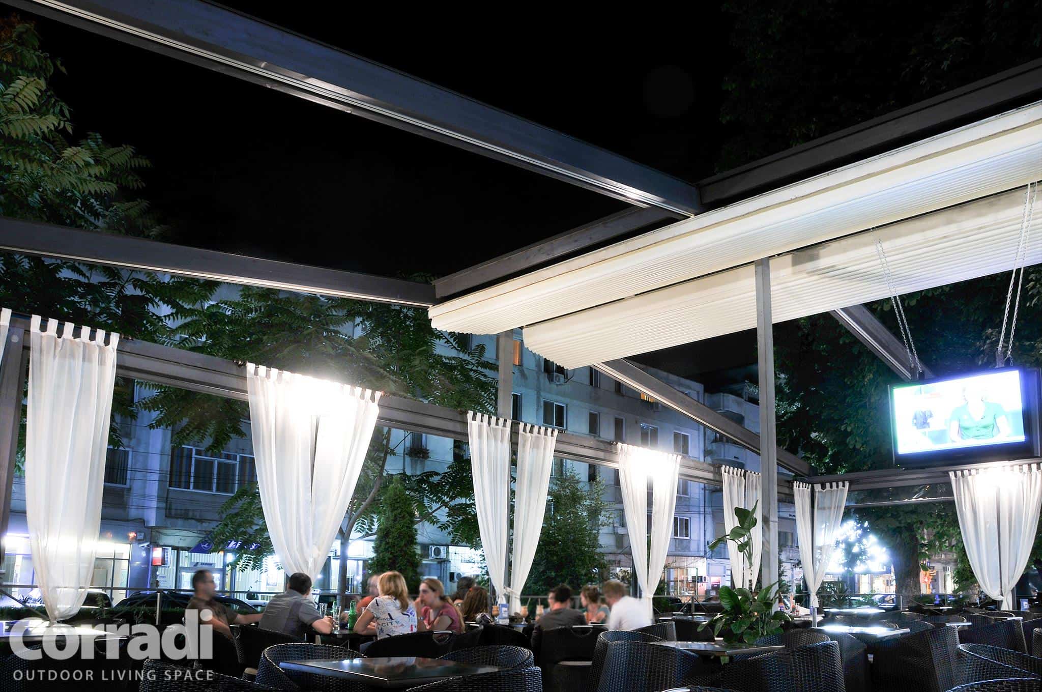 pergole retractabile pentru terasa si gradina made in Italy Freddo Club & Lounge Bucuresti Romania